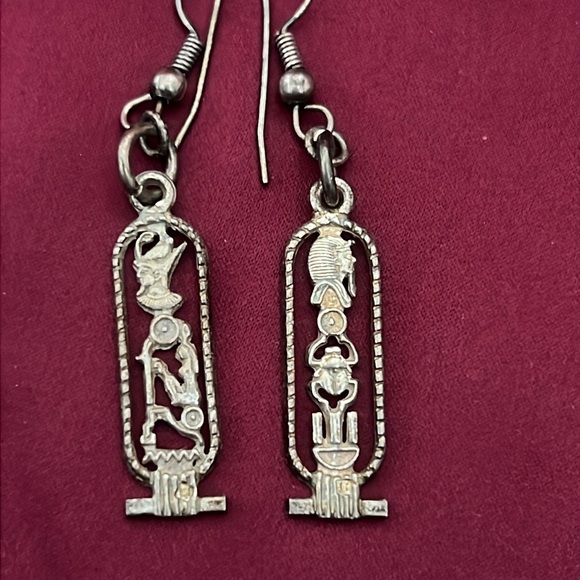 Vintage Egyptian Cartouche Dangling Earrings - Picture 10 of 16